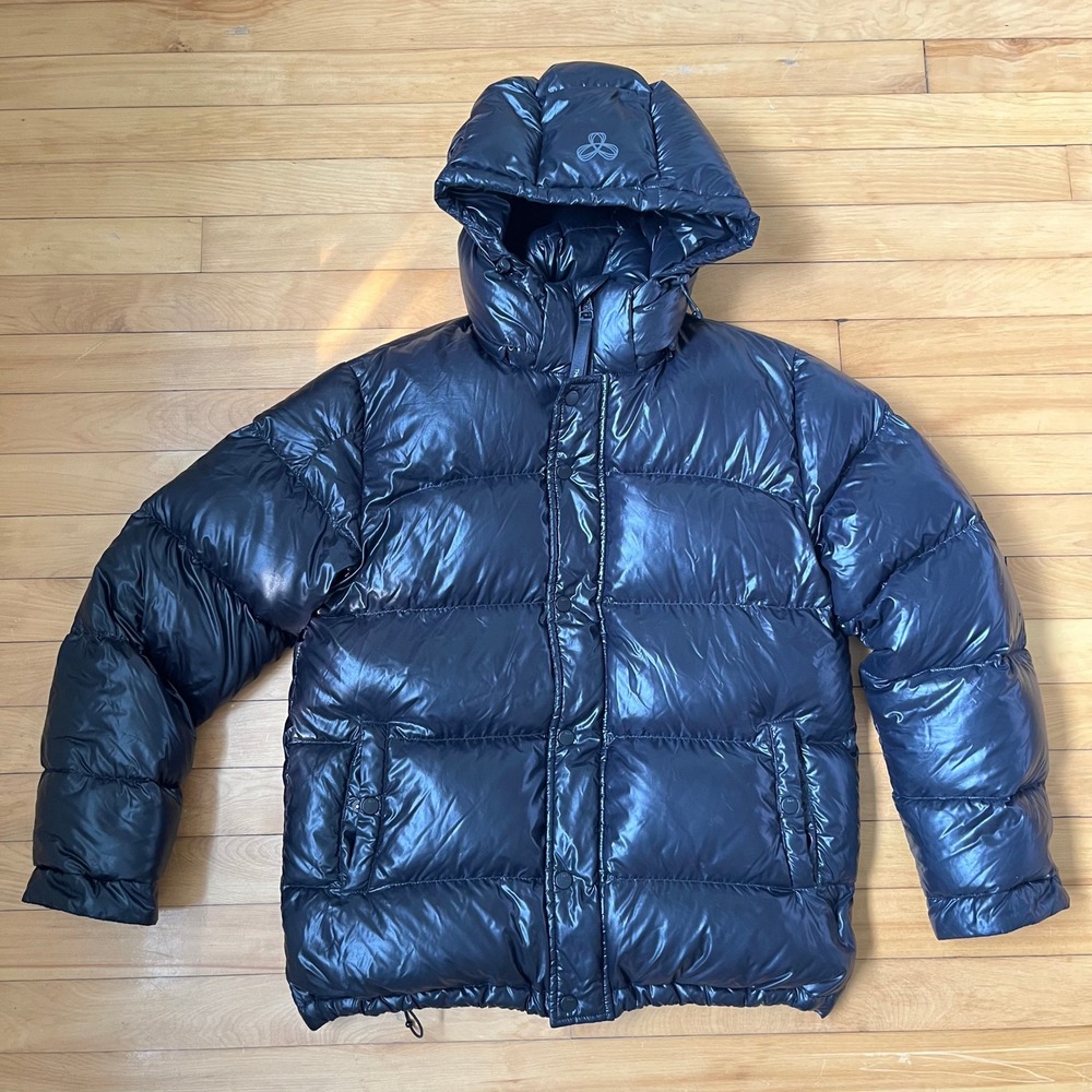 TNA The Super Puff Aritzia Black High Gloss Shiny Down Puffer Jacket Medium
